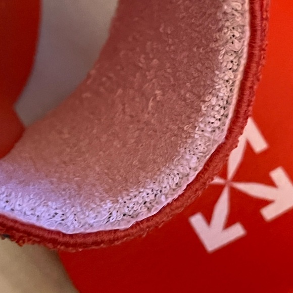 Off-White Towel Embroidery slide sandals, NEW size 40 - Picture 10 of 13